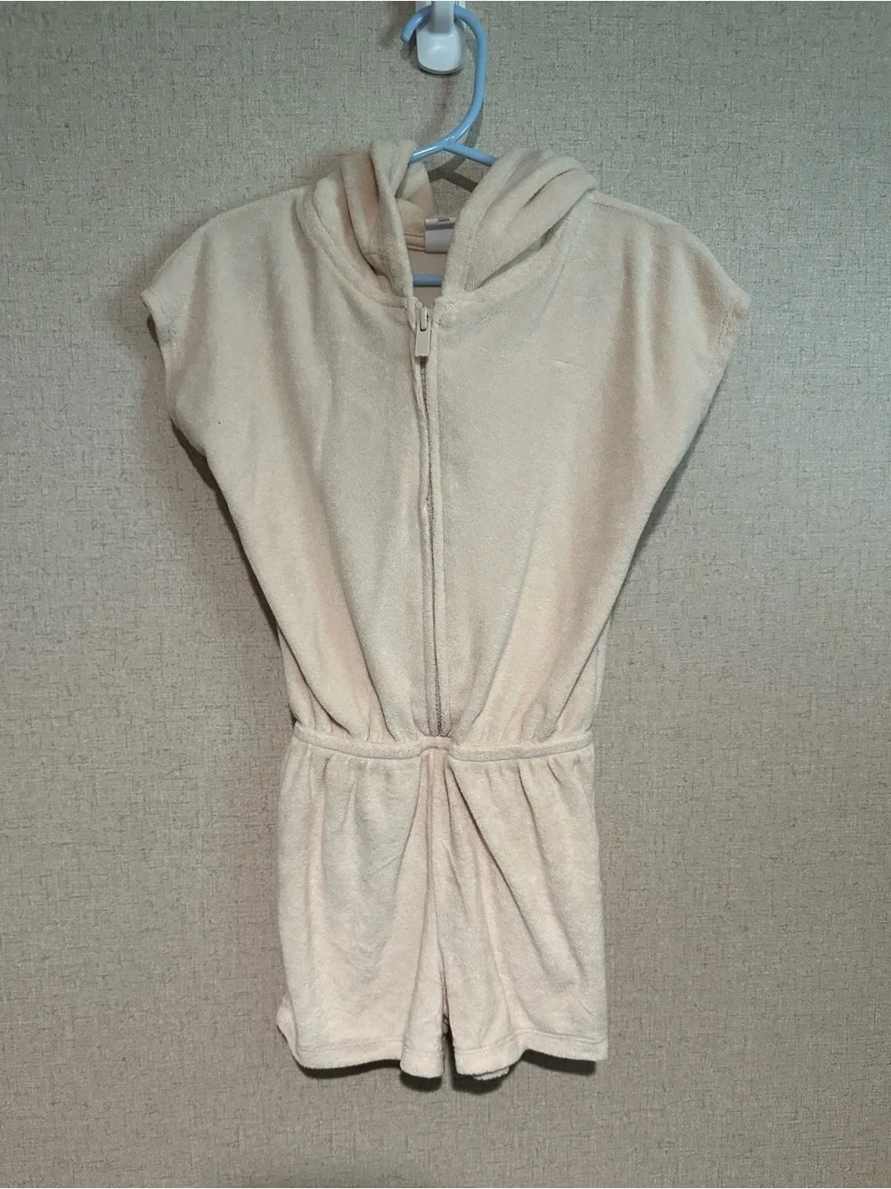 Baby Gap Size 4 Unicorn Hooded Terry One-Piece Romper in Light Beige